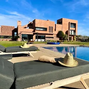 villa-les-palmiers-de-latlas.marrakeshhotelsmorocco.com/